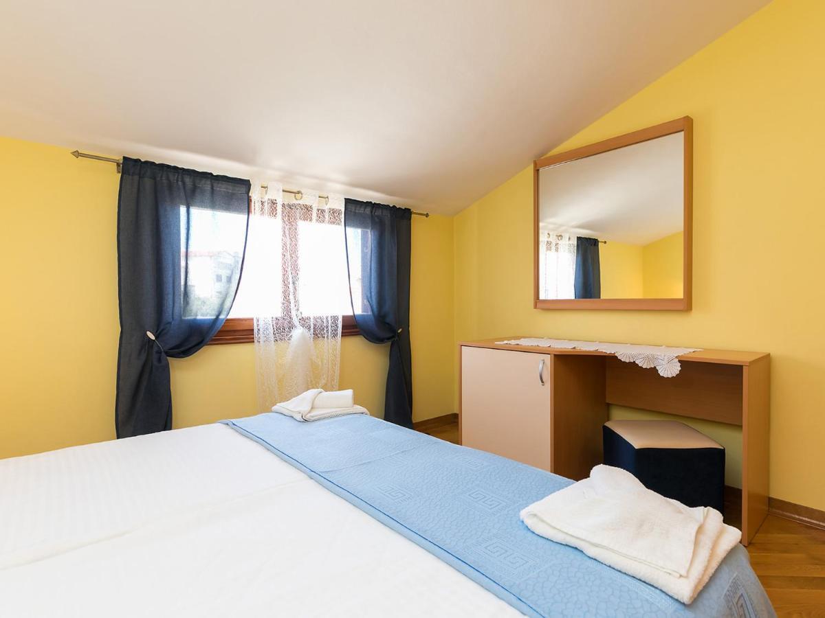 Apartments Nada Vrsar Eksteriør billede